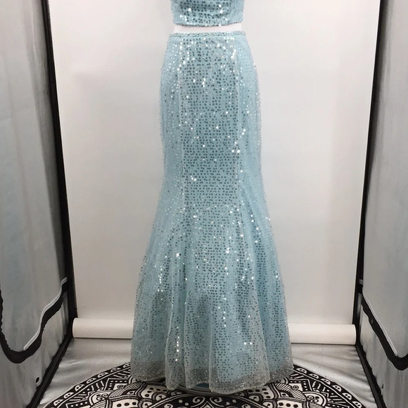 Ellie Wilde Prom Dress Womens 4 Blue Sequins Beaded Crop Top Skirt Set Strappy - Picture 3 of 16